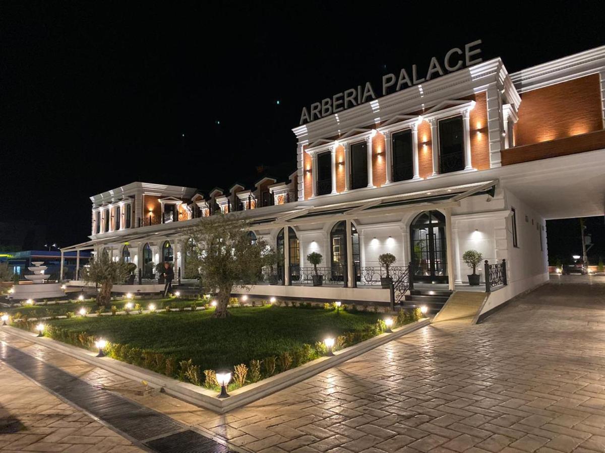 Arberia Palace Hotel Fushe Milot Esterno foto