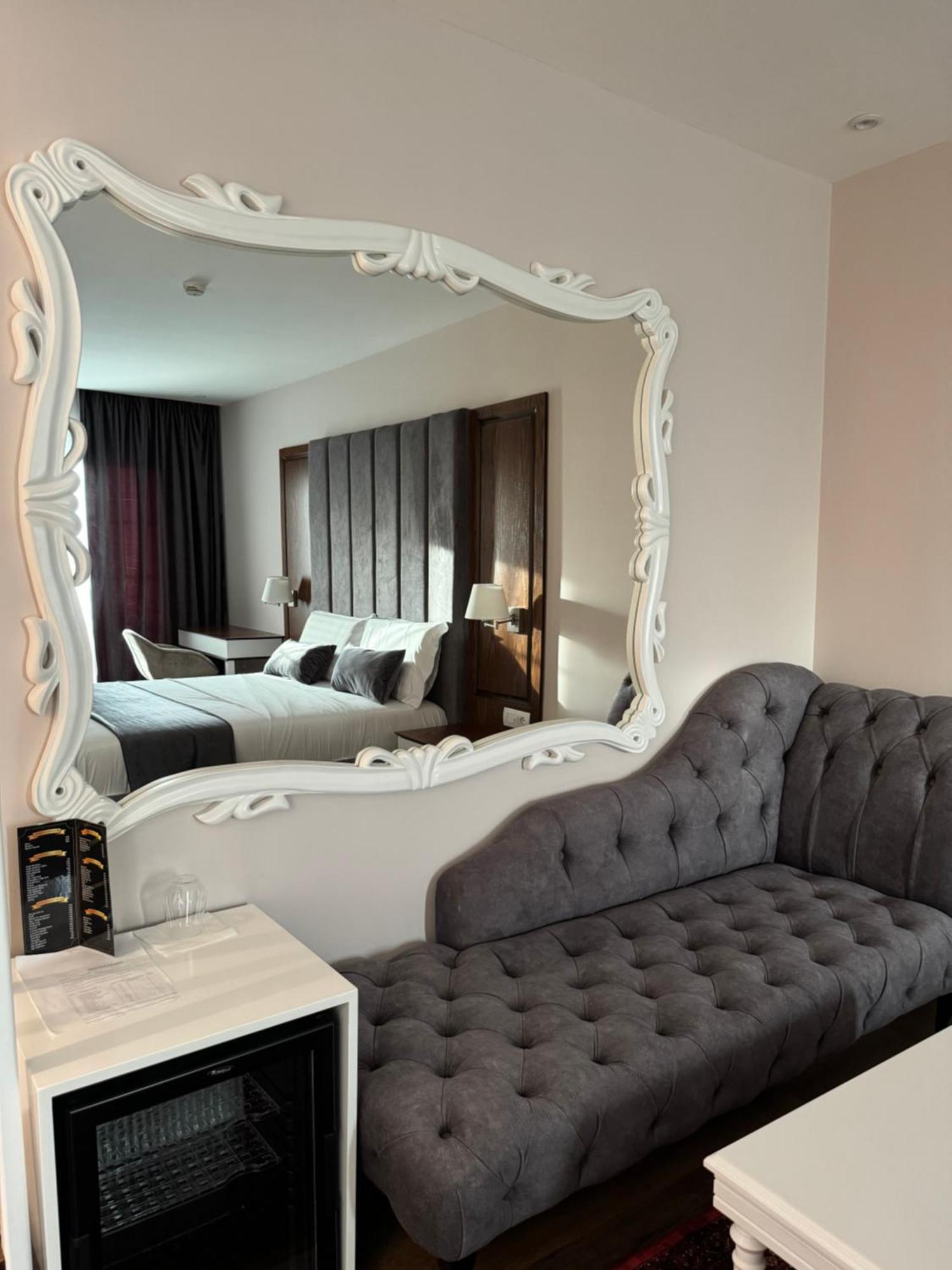 Arberia Palace Hotel Fushe Milot Esterno foto